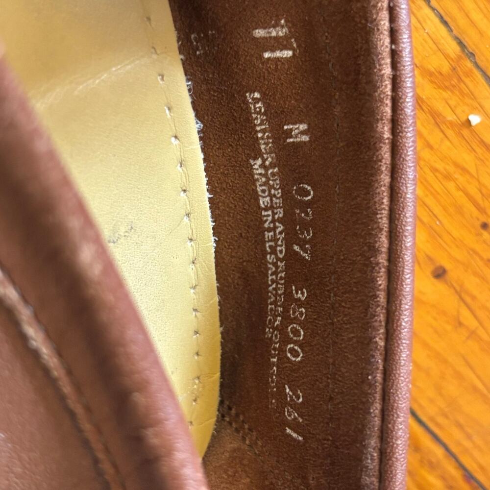 G.H. Bass Weejuns Women's US 11 M Dark Brown Leather Loafers Shoes - Picture 9 of 9